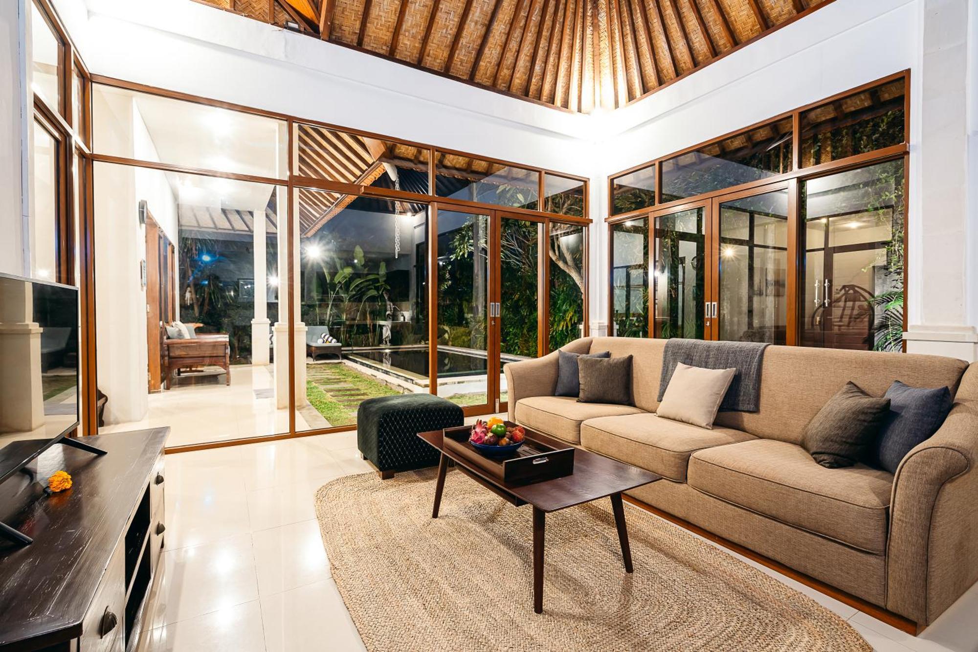 Mahayana Villa Batu Belig - Close To The Beach ชังกู ภายนอก รูปภาพ