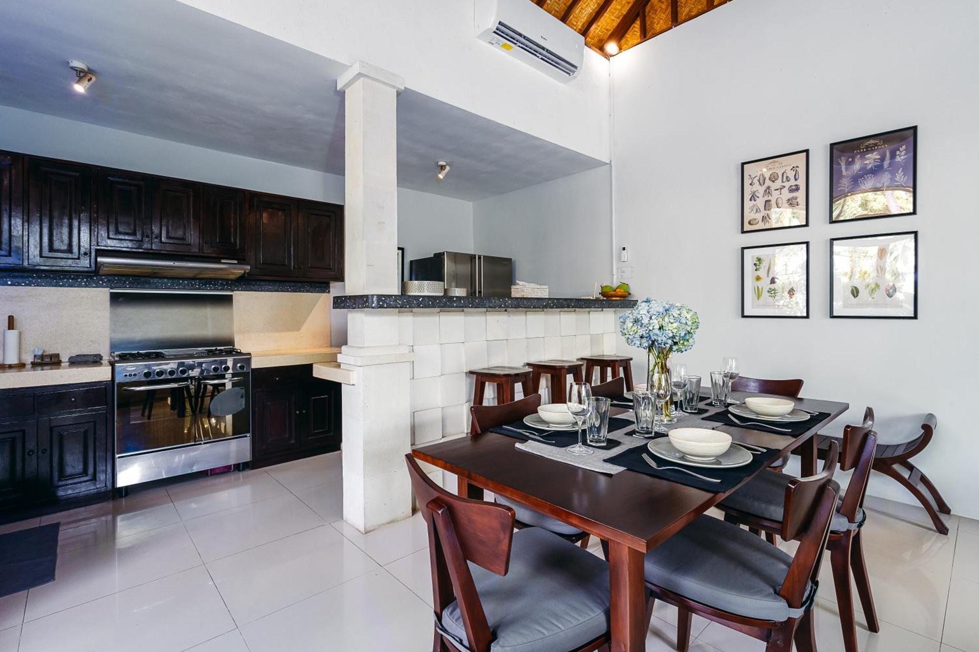 Mahayana Villa Batu Belig - Close To The Beach ชังกู ภายนอก รูปภาพ