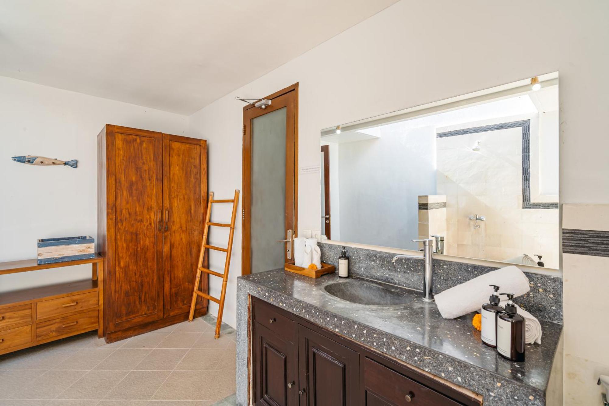 Mahayana Villa Batu Belig - Close To The Beach ชังกู ภายนอก รูปภาพ