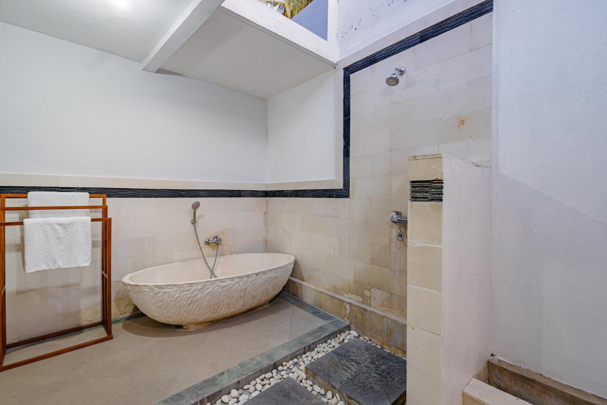 Mahayana Villa Batu Belig - Close To The Beach ชังกู ภายนอก รูปภาพ
